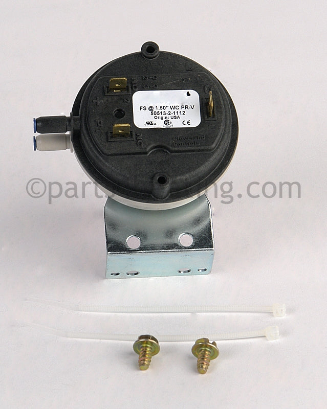 Raypak Air Vent Pressure Switch - Part Number: 011862F